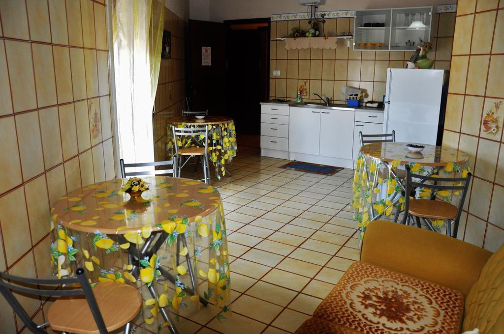 L'Abbiocco Hotel Avola Bagian luar foto